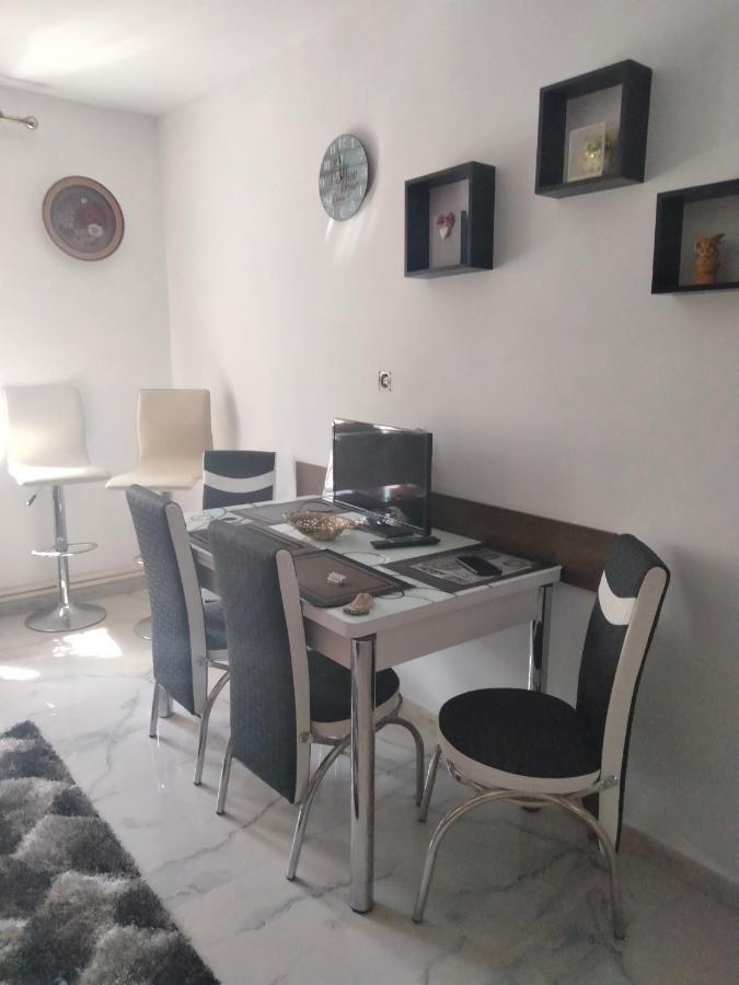 Apartament Geo Нехою Екстер'єр фото